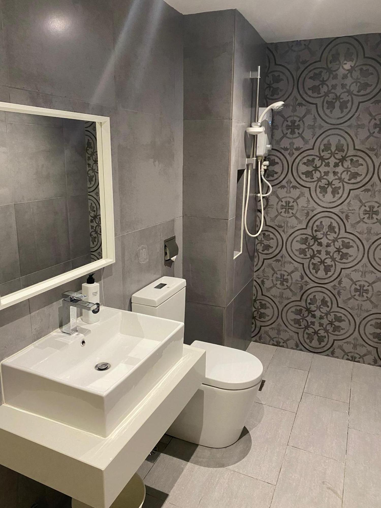 Duplex Arte Mont Kiara Modern Design View * Kuala Lumpur
